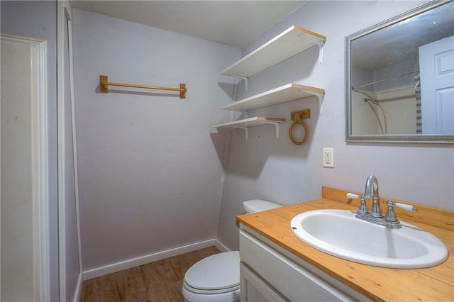 424 E 2nd Street, Linwood, KS 66052