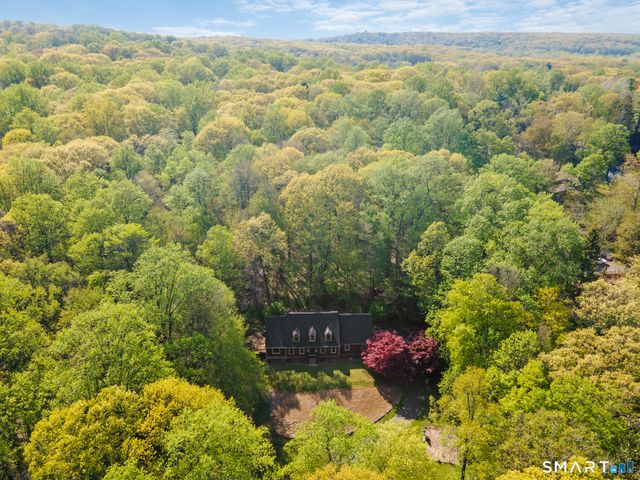 110 Bee Mountain Road, Oxford, CT 06478
