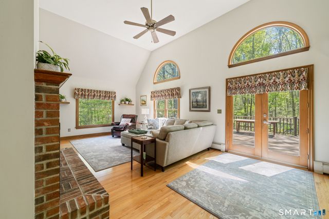 110 Bee Mountain Road, Oxford, CT 06478