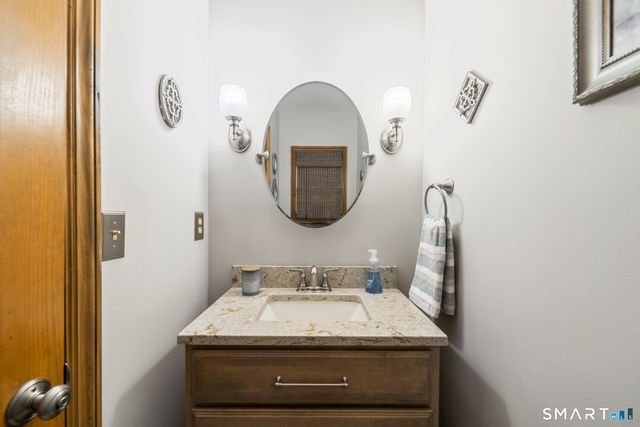 110 Bee Mountain Road, Oxford, CT 06478