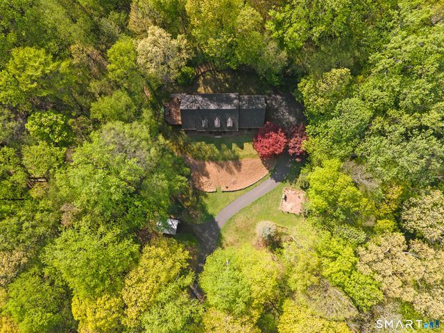 110 Bee Mountain Road, Oxford, CT 06478