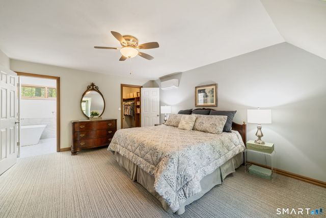 110 Bee Mountain Road, Oxford, CT 06478