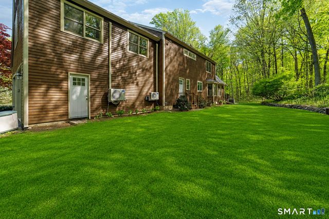 110 Bee Mountain Road, Oxford, CT 06478