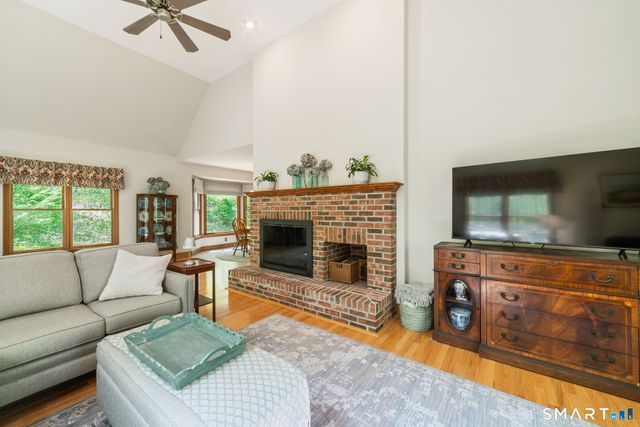 110 Bee Mountain Road, Oxford, CT 06478