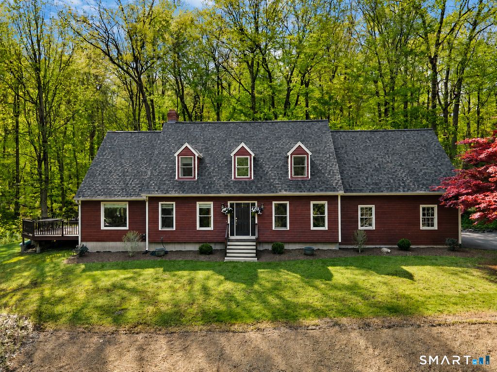 110 Bee Mountain Road, Oxford, CT 06478