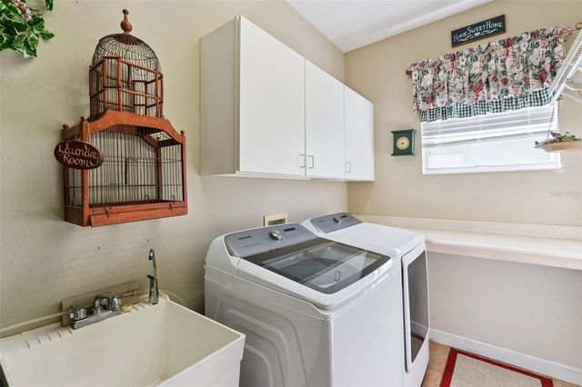 3304 BEAZER DRIVE, Ocoee, FL 34761
