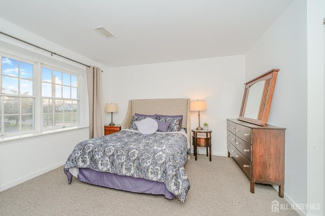 425 Edpas Road, New Brunswick, NJ 08901