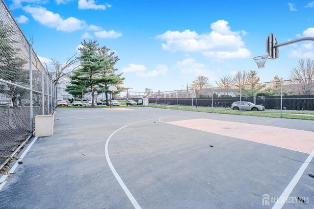 425 Edpas Road, New Brunswick, NJ 08901