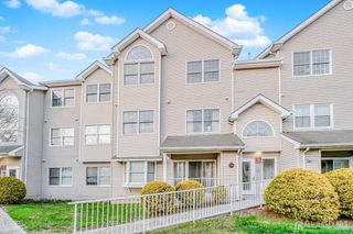 425 Edpas Road, New Brunswick, NJ 08901