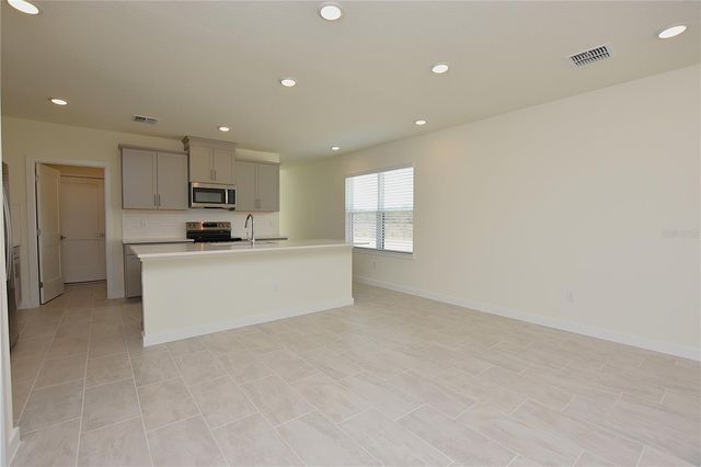 3183 CUP DRIVE, Lakeland, FL 33803