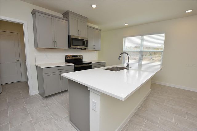 3183 CUP DRIVE, Lakeland, FL 33803