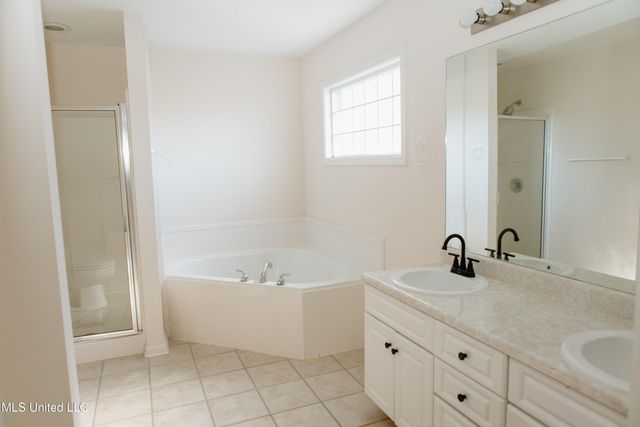 311 Longleaf Drive, Flowood, MS 39232