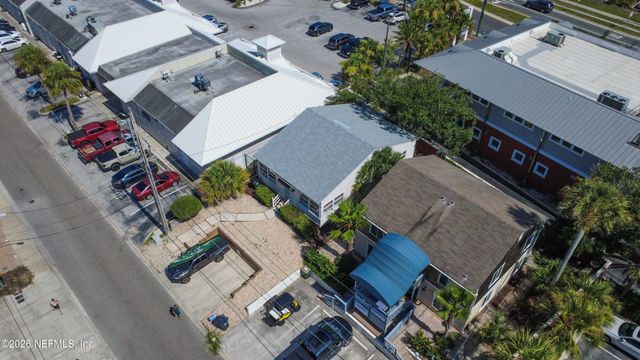 372 AHERN Street, Atlantic Beach, FL 32233