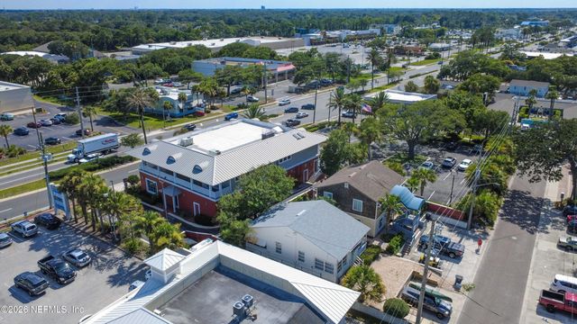 372 AHERN Street, Atlantic Beach, FL 32233