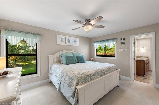 1813 Princess CT, Naples, FL 34110