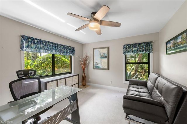1813 Princess CT, Naples, FL 34110