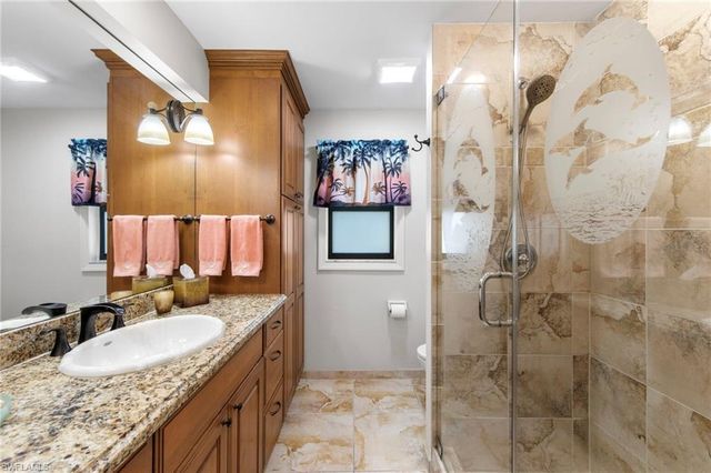 1813 Princess CT, Naples, FL 34110