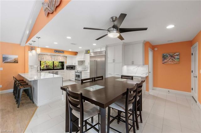 1813 Princess CT, Naples, FL 34110