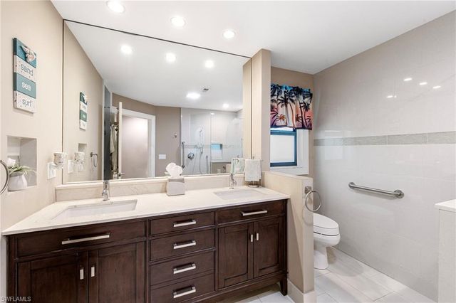 1813 Princess CT, Naples, FL 34110