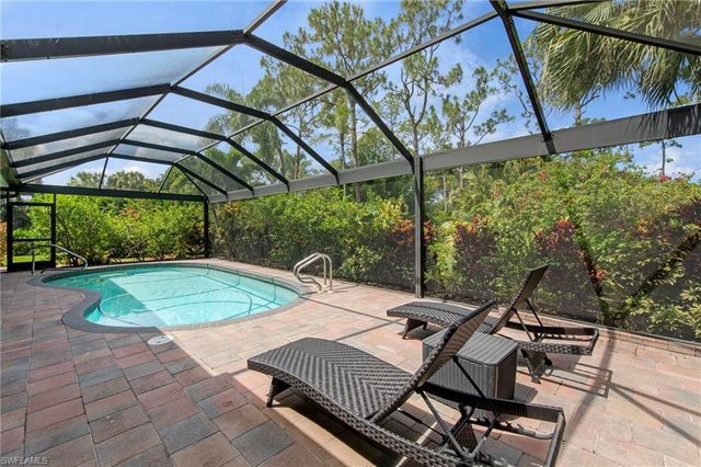 1813 Princess CT, Naples, FL 34110
