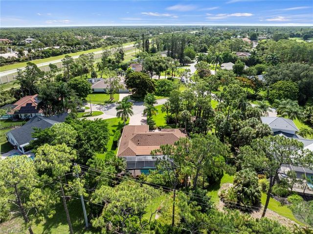 1813 Princess CT, Naples, FL 34110