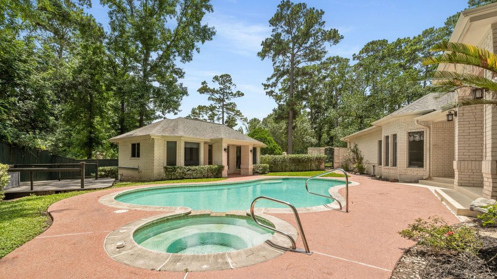 3514 Cypress Point Circle, Montgomery, TX 77356