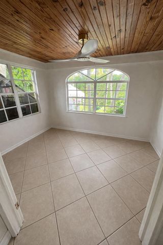 613 N 5th Street, Lantana, FL 33462