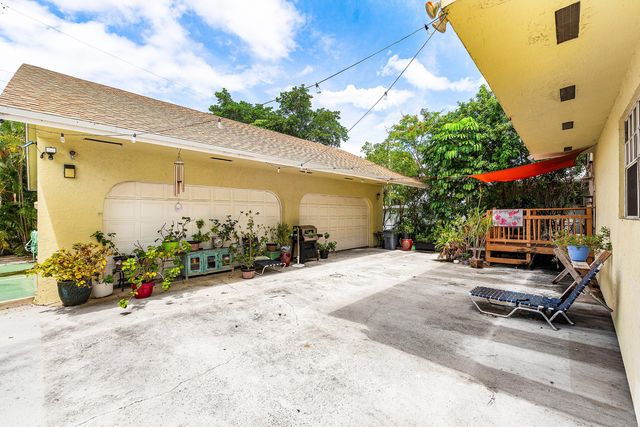613 N 5th Street, Lantana, FL 33462