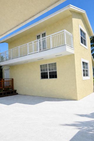 613 N 5th Street, Lantana, FL 33462