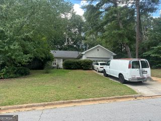 2021 Huntcliff Drive, Lawrenceville, GA 30043