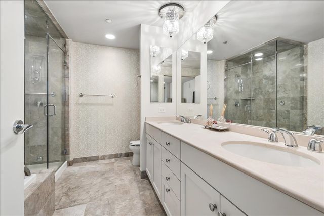 600 N Lake Shore Drive 2411, Chicago, IL 60611