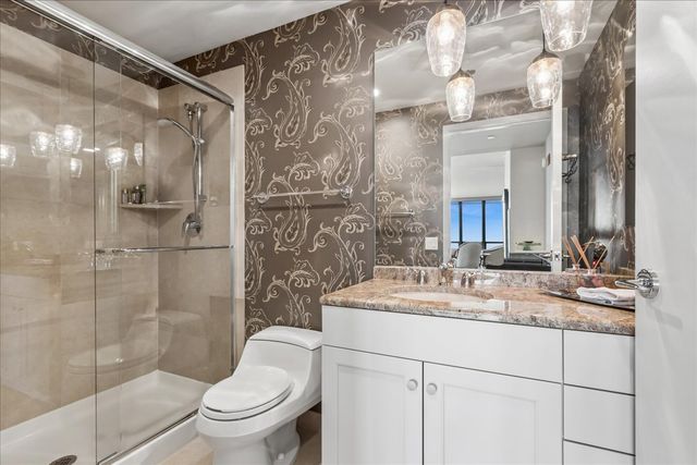 600 N Lake Shore Drive 2411, Chicago, IL 60611