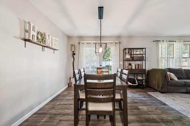 609 E Welco Drive, Montgomery, MN 56069