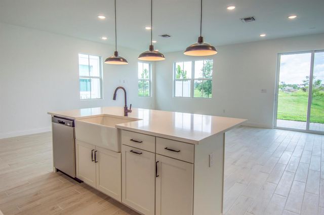171 SE Birch Terrace, Stuart, FL 34997