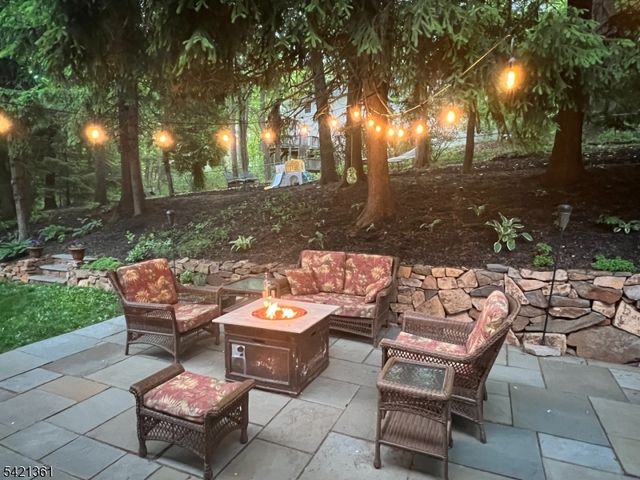 126 Wentworth Dr, Berkeley Heights Twp., NJ 07922