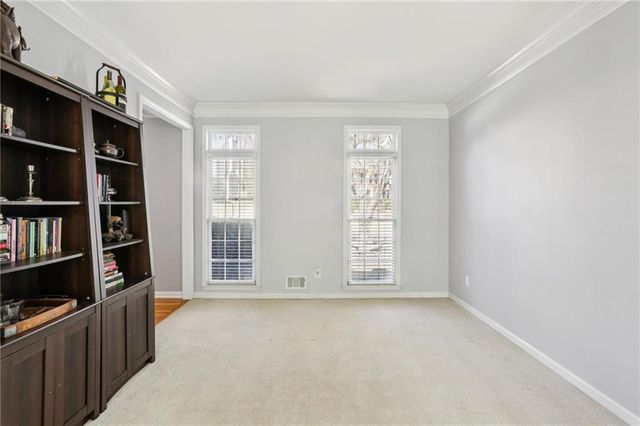 365 Silverthorne Point, Lawrenceville, GA 30043