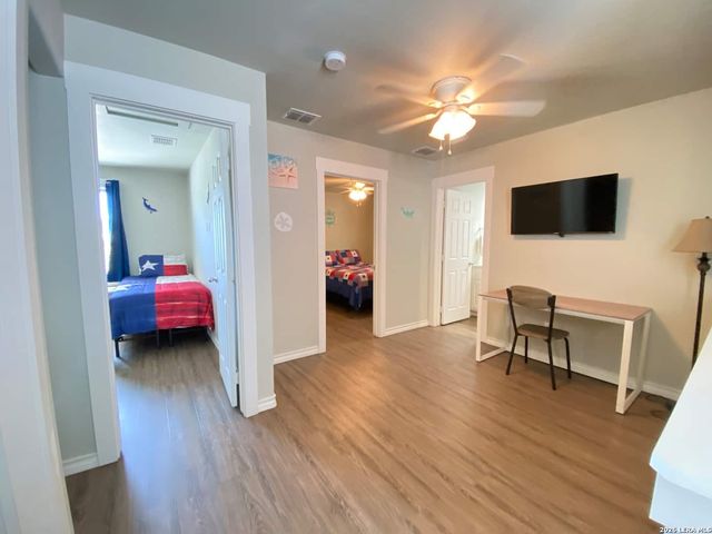 4212 Highway 35 Unit 19, Rockport, TX 78382