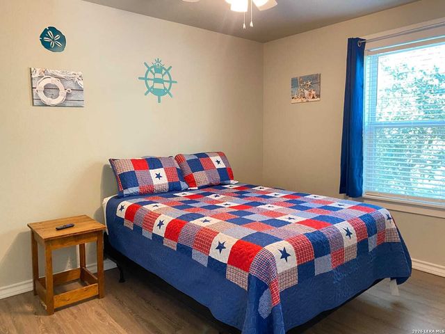 4212 Highway 35 Unit 19, Rockport, TX 78382