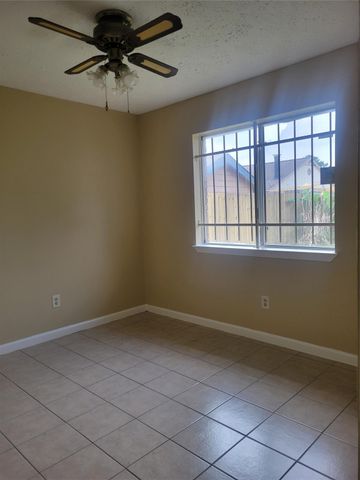 19330 Cypress Bay Drive, Katy, TX 77449