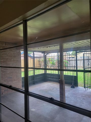 19330 Cypress Bay Drive, Katy, TX 77449