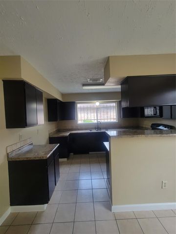 19330 Cypress Bay Drive, Katy, TX 77449