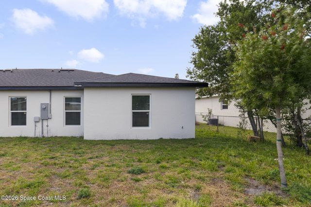 95 W Towne Place, Titusville, FL 32796