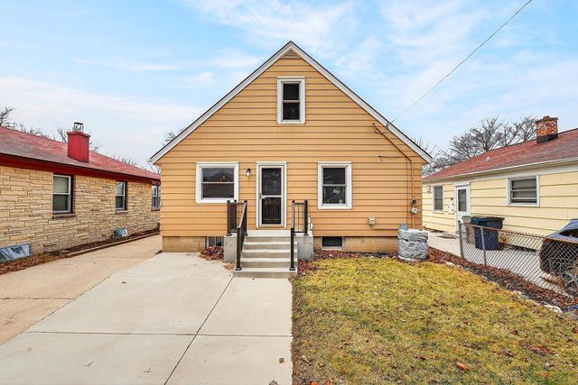 3612 N 94th STREET, Milwaukee, WI 53222