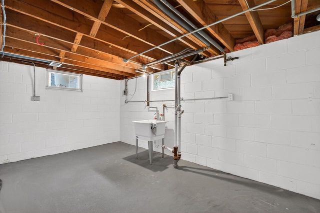 3612 N 94th STREET, Milwaukee, WI 53222