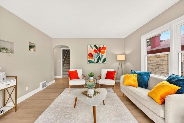 3612 N 94th STREET, Milwaukee, WI 53222