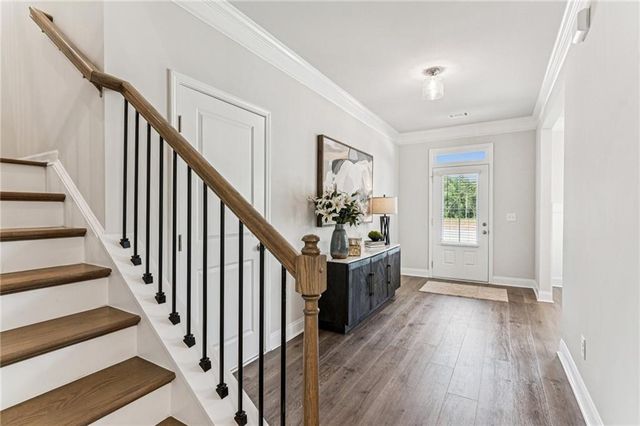 5552 Keswick Drive, Flowery Branch, GA 30542