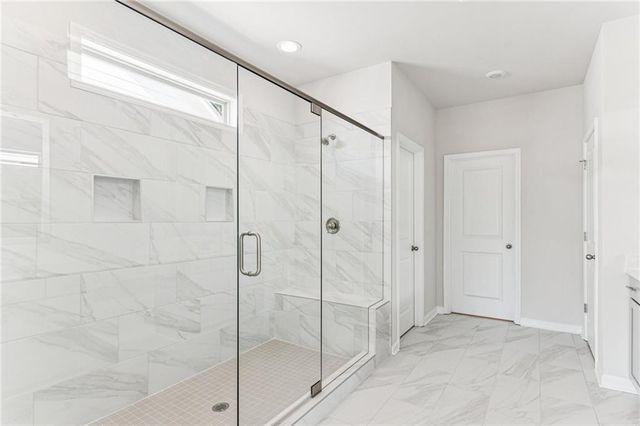 5552 Keswick Drive, Flowery Branch, GA 30542