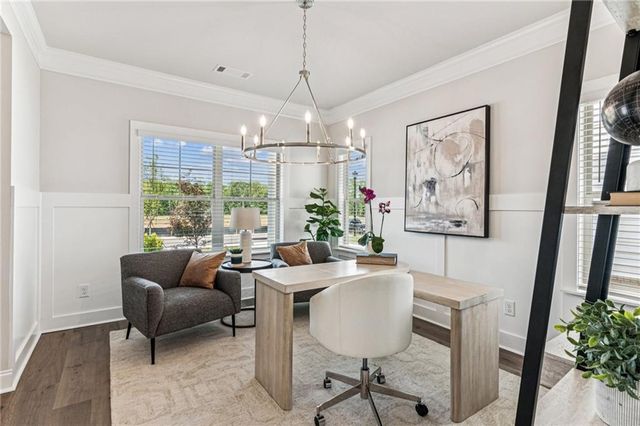 5552 Keswick Drive, Flowery Branch, GA 30542