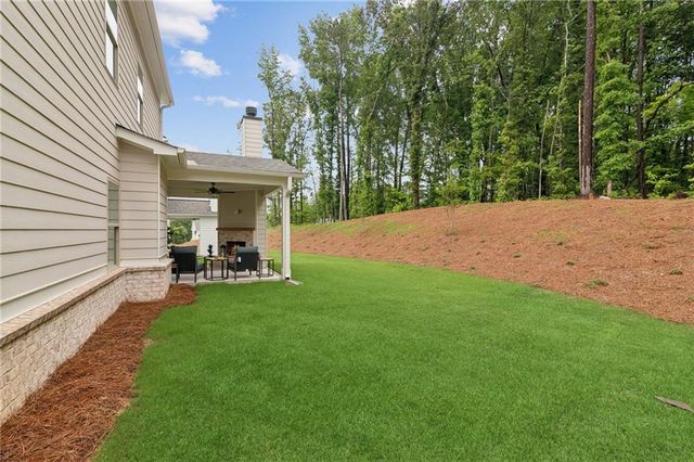 5552 Keswick Drive, Flowery Branch, GA 30542