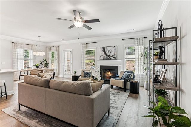 5552 Keswick Drive, Flowery Branch, GA 30542